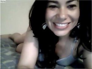 Colombiana masturbandoce webcam
