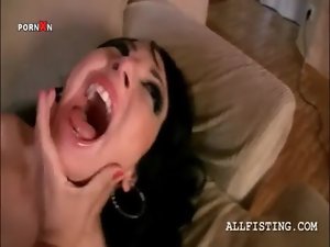 Excited lez buxom dark haired gets vulva caressed and fingered